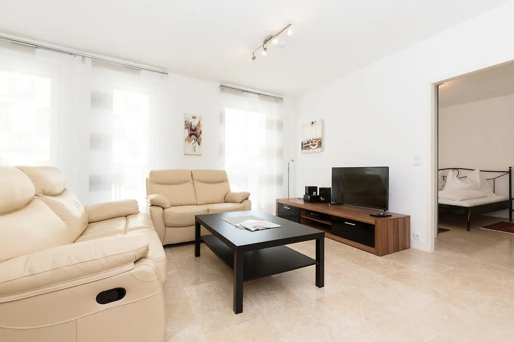 Rafael Kaiser - Paros Apartment Wien