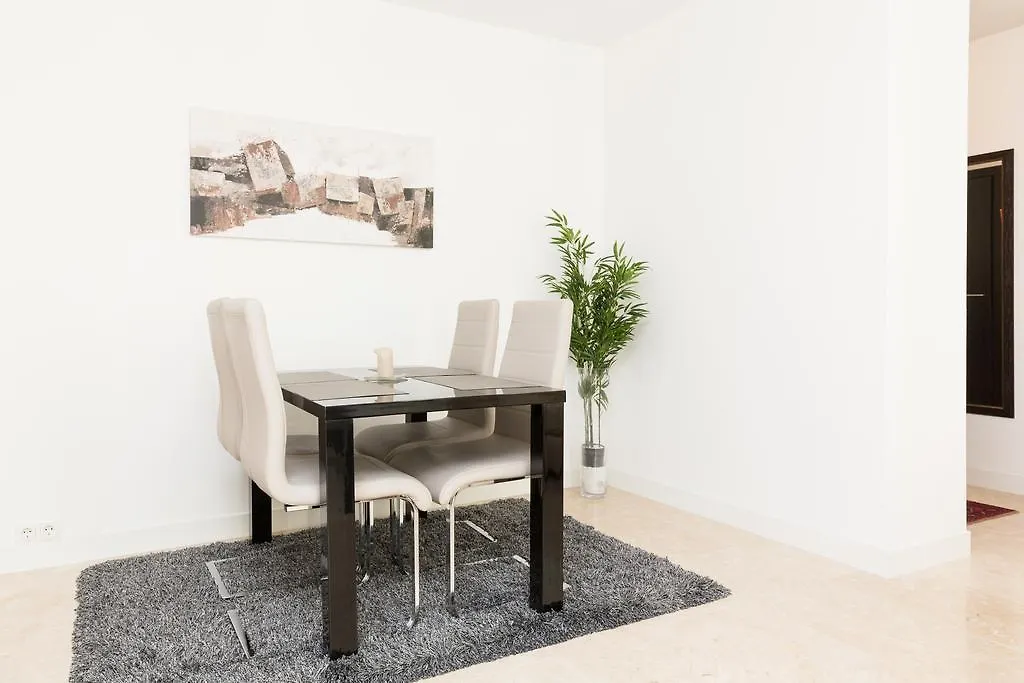 Rafael Kaiser - Paros Apartment Wien